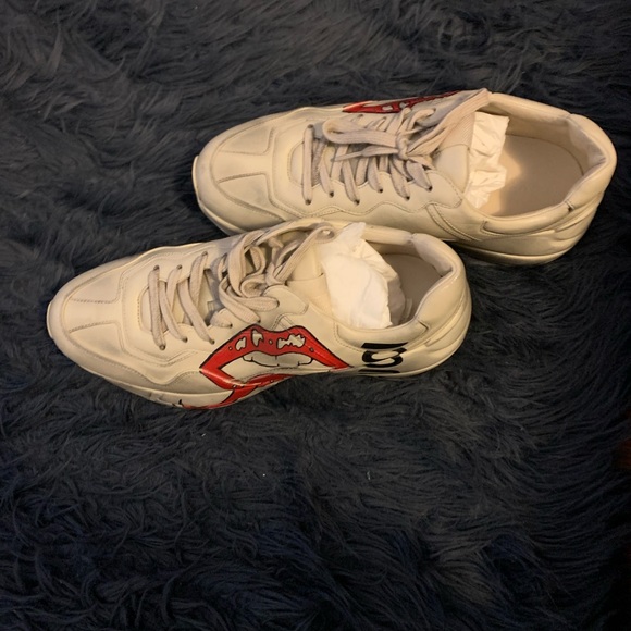 Gucci women’s rhyton sneaker with mouth 💋 print size 40.5 - Picture 6 of 12